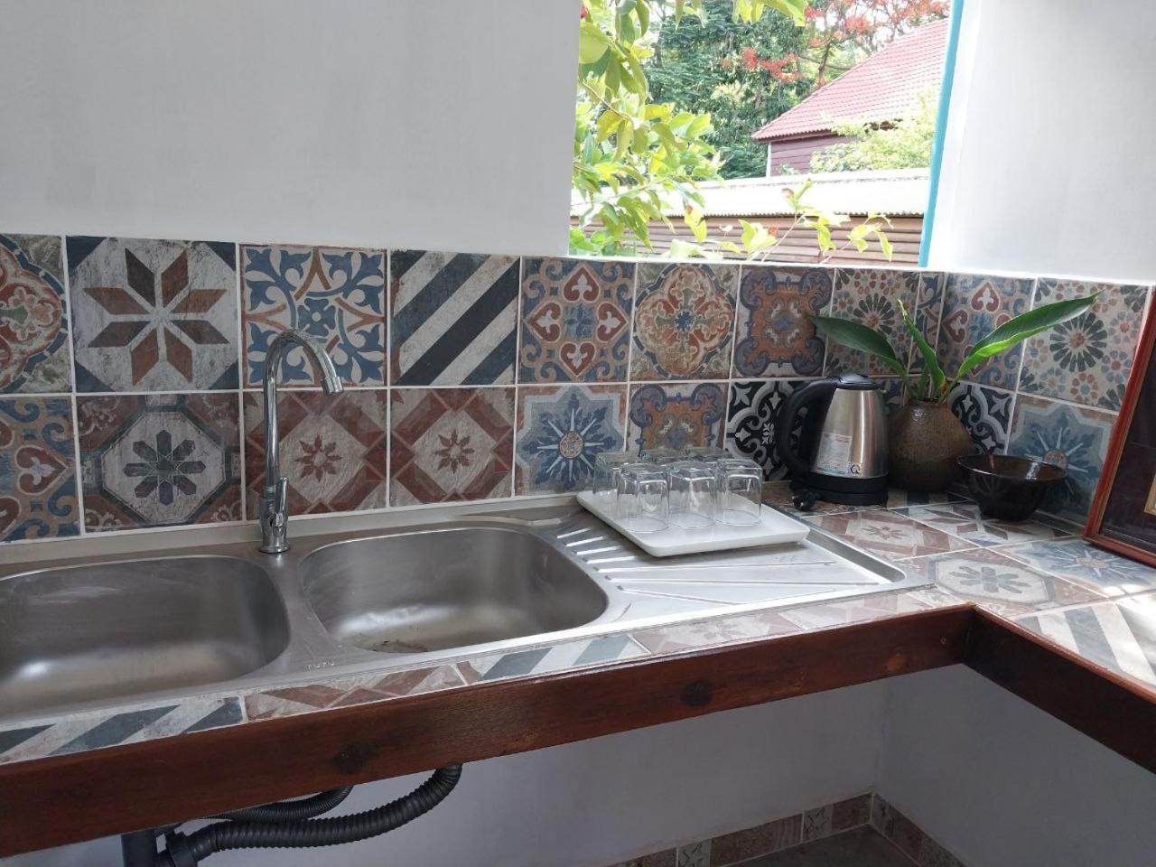 סיאם ריפ Angkor Dino B&B מראה חיצוני תמונה